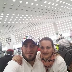 Meet your Posher, Carolina